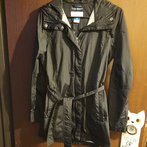 Columbia Jackets & Blazers - Columbia Black Trench Coat with Water-Resistant Fabric